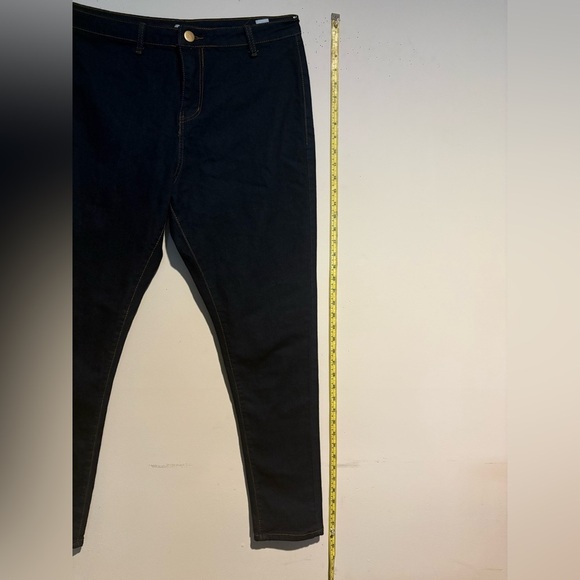 Boohoo - Picture 6 of 9